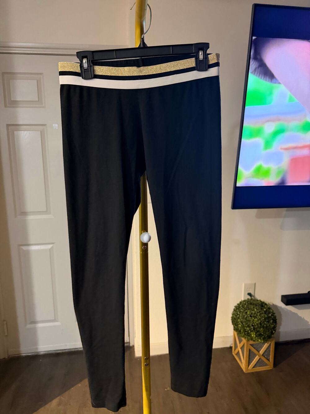 Victoria's Secret PINK black compression leggings